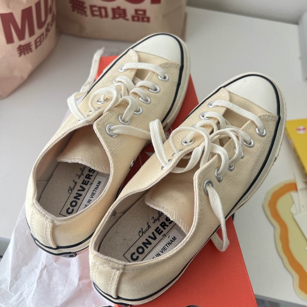 Converse Chuck 70 OX Shoes